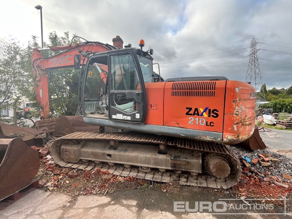 Hitachi ZX210LC-3 - Excavadora de cadenas: foto 1 Hitachi ZX210LC-3 - Excavadora de cadenas: foto 1