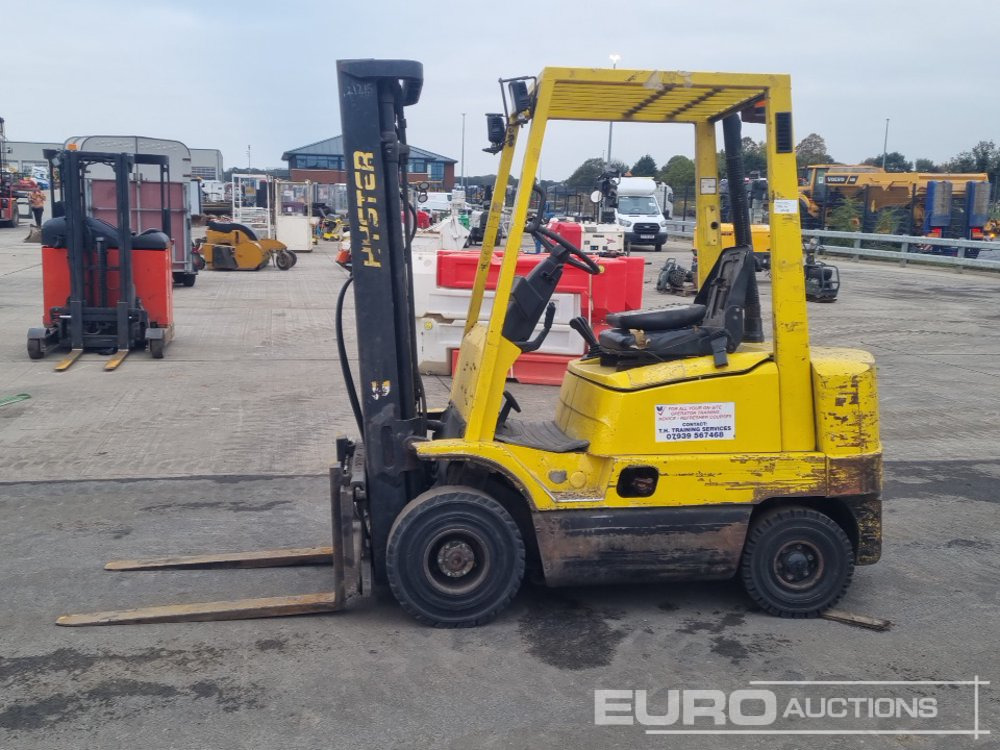 Hyster Diesel Forklift, 3 Stage Free Lift Mast, Side Shift, Forks (Runs, Slow Drive) - Carretilla elevadora: foto 2 Hyster Diesel Forklift, 3 Stage Free Lift Mast, Side Shift, Forks (Runs, Slow Drive) - Carretilla elevadora: foto 2