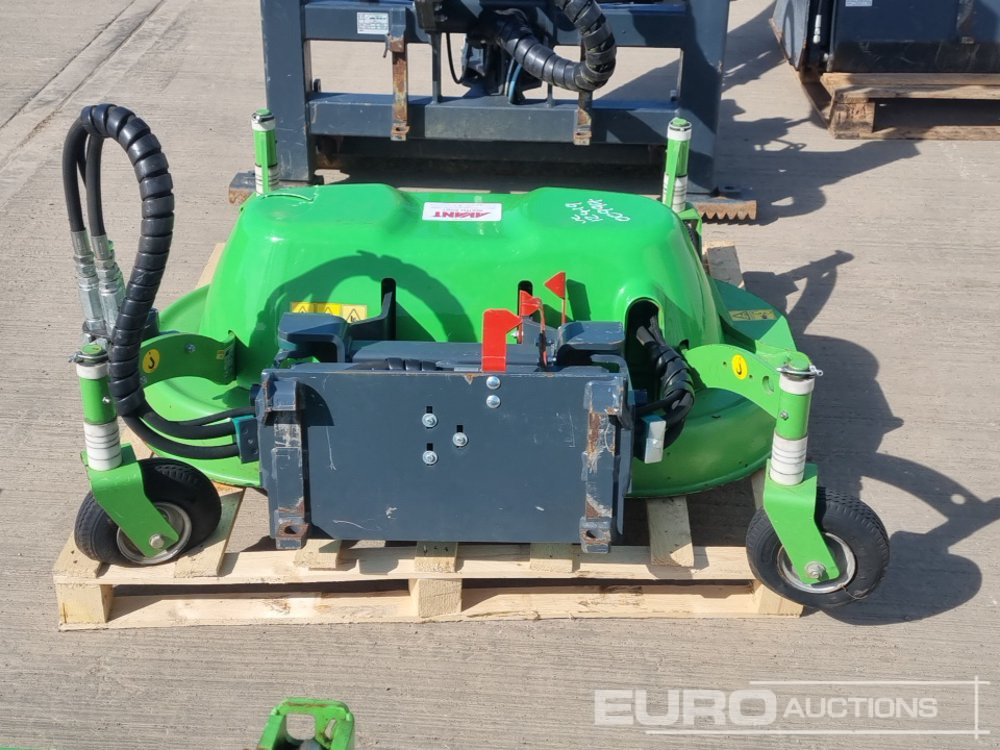 2019 Avant Hydraulic Cutting Deck to suit Compact Wheeled Loader - Implemento para Excavadora: foto 4 2019 Avant Hydraulic Cutting Deck to suit Compact Wheeled Loader - Implemento para Excavadora: foto 4