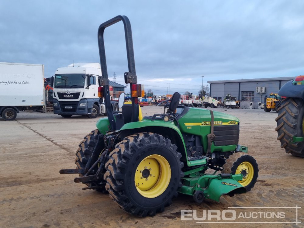 John Deere 4300 - Mini tractor: foto 5 John Deere 4300 - Mini tractor: foto 5