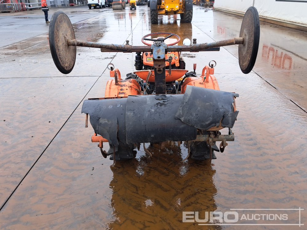Kubota B6000 - Mini tractor: foto 4 Kubota B6000 - Mini tractor: foto 4