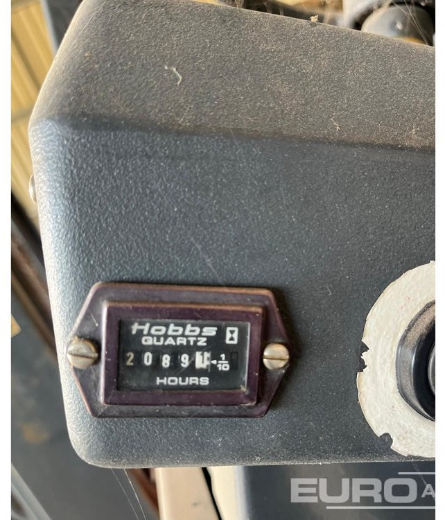 Moffett Mounty M2003 - Carretilla elevadora: foto 4 Moffett Mounty M2003 - Carretilla elevadora: foto 4