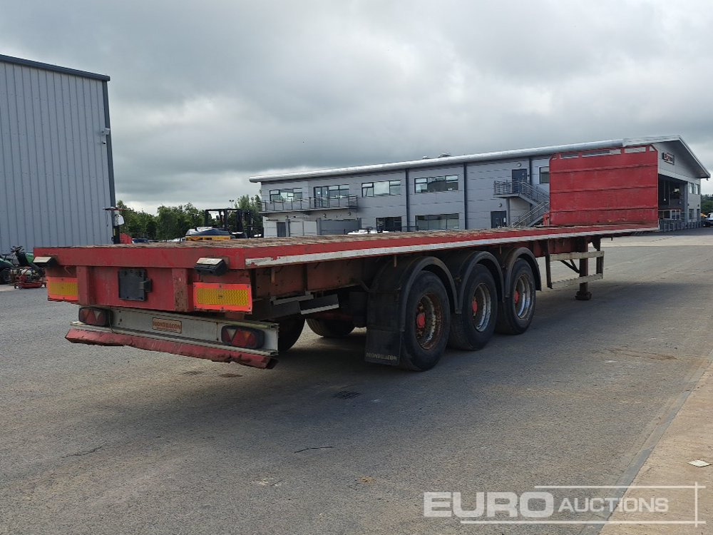 Montracon 45' Tri Axle Flat Trailer, Goal Post Sockets - Semirremolque plataforma/ Caja abierta: foto 5 Montracon 45' Tri Axle Flat Trailer, Goal Post Sockets - Semirremolque plataforma/ Caja abierta: foto 5