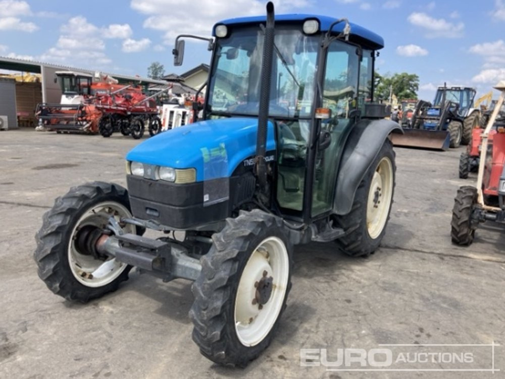 New Holland TN55S - Tractor: foto 1 New Holland TN55S - Tractor: foto 1