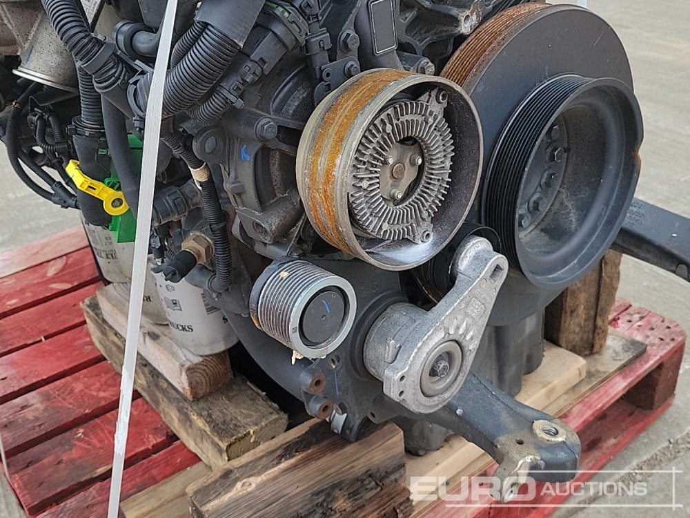 Motor Renault 6 Cylinder Engine: foto 27