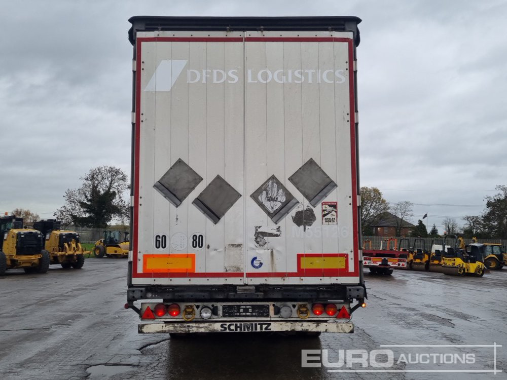 Schmidtz Tri Axle Curtainsider Trailer - Semirremolque lona: foto 4 Schmidtz Tri Axle Curtainsider Trailer - Semirremolque lona: foto 4