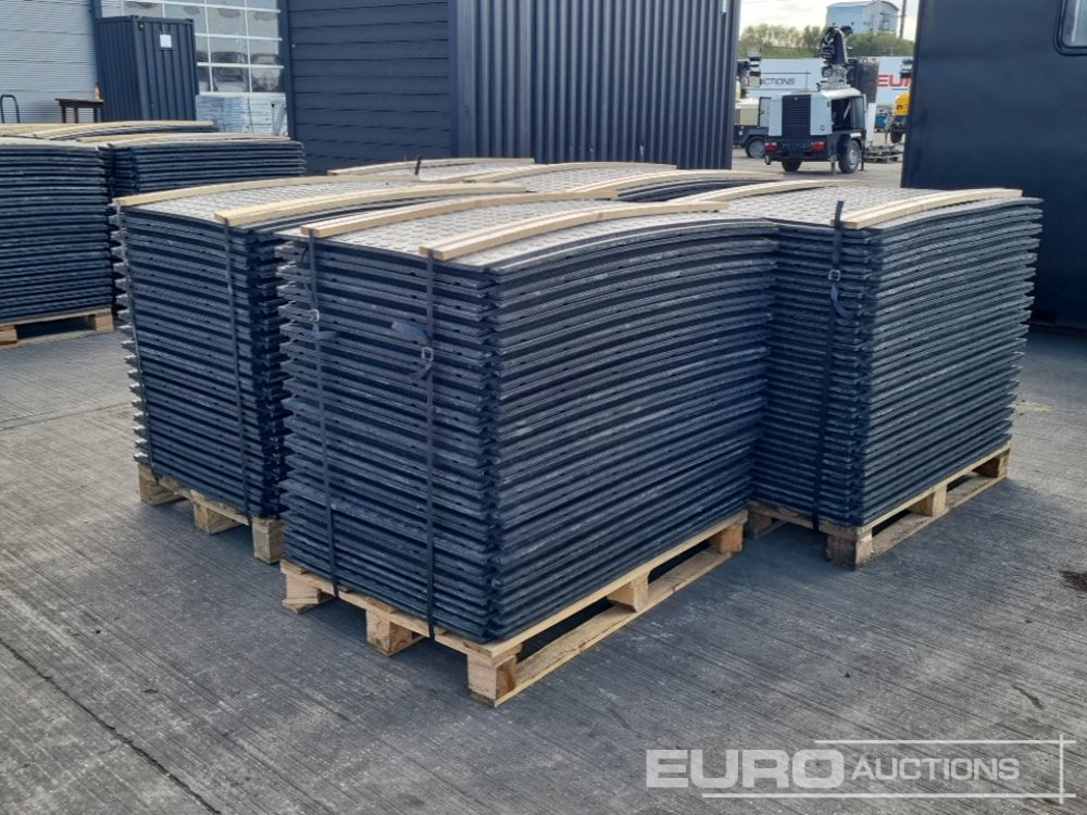 Unused Pallet of 4' x 2.5' Plastic Road Plates (5 of) - Equipo de construcción: foto 5 Unused Pallet of 4' x 2.5' Plastic Road Plates (5 of) - Equipo de construcción: foto 5