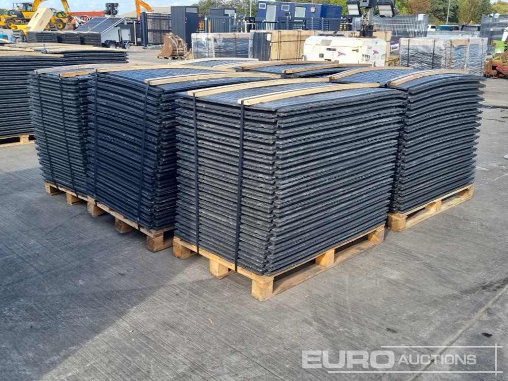 Unused Pallet of 4' x 2.5' Plastic Road Plates (6 of) - Equipo de construcción: foto 5 Unused Pallet of 4' x 2.5' Plastic Road Plates (6 of) - Equipo de construcción: foto 5