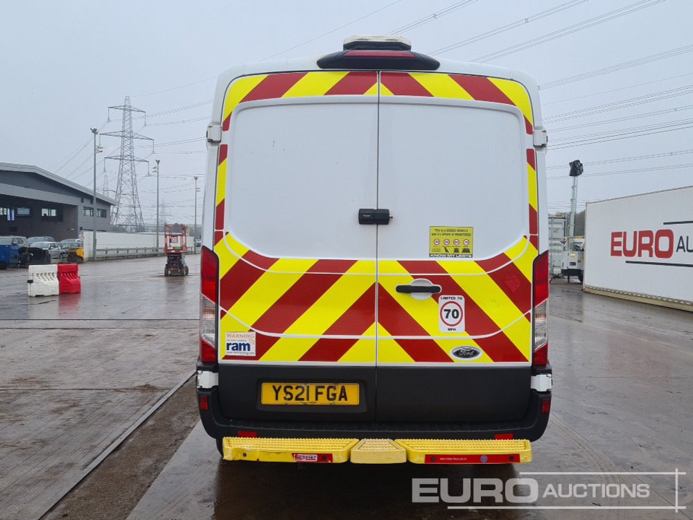 2021 Ford Transit 350 - Vehículo municipal: foto 4 2021 Ford Transit 350 - Vehículo municipal: foto 4