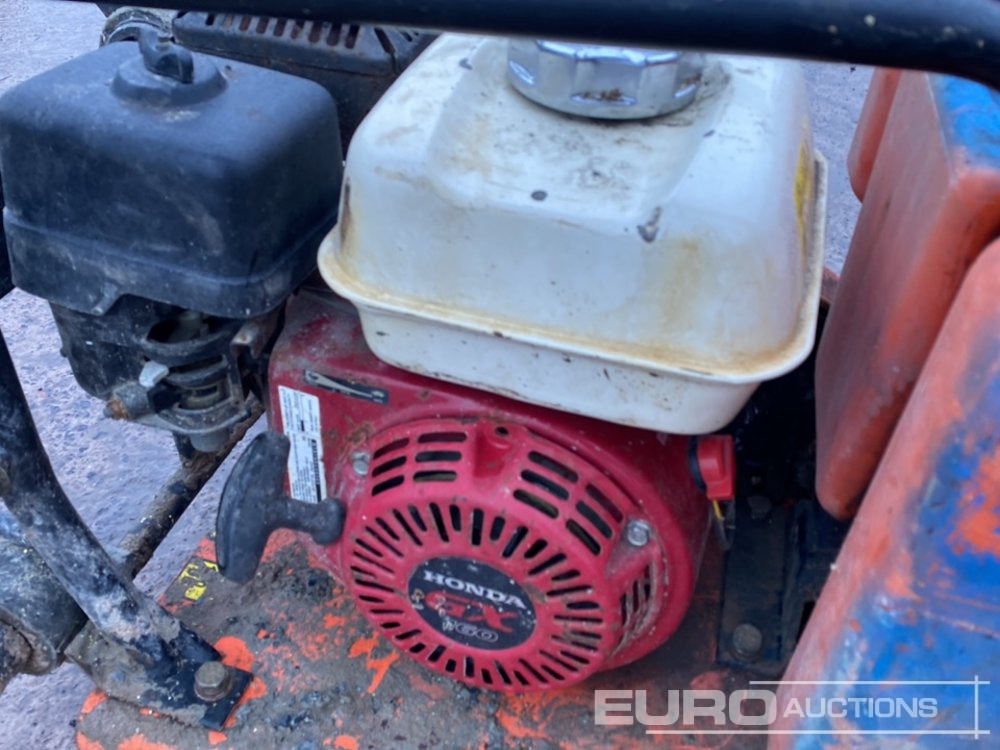 Victor Petrol Compaction Plate, Honda Engine - Construcción de carreteras: foto 5 Victor Petrol Compaction Plate, Honda Engine - Construcción de carreteras: foto 5