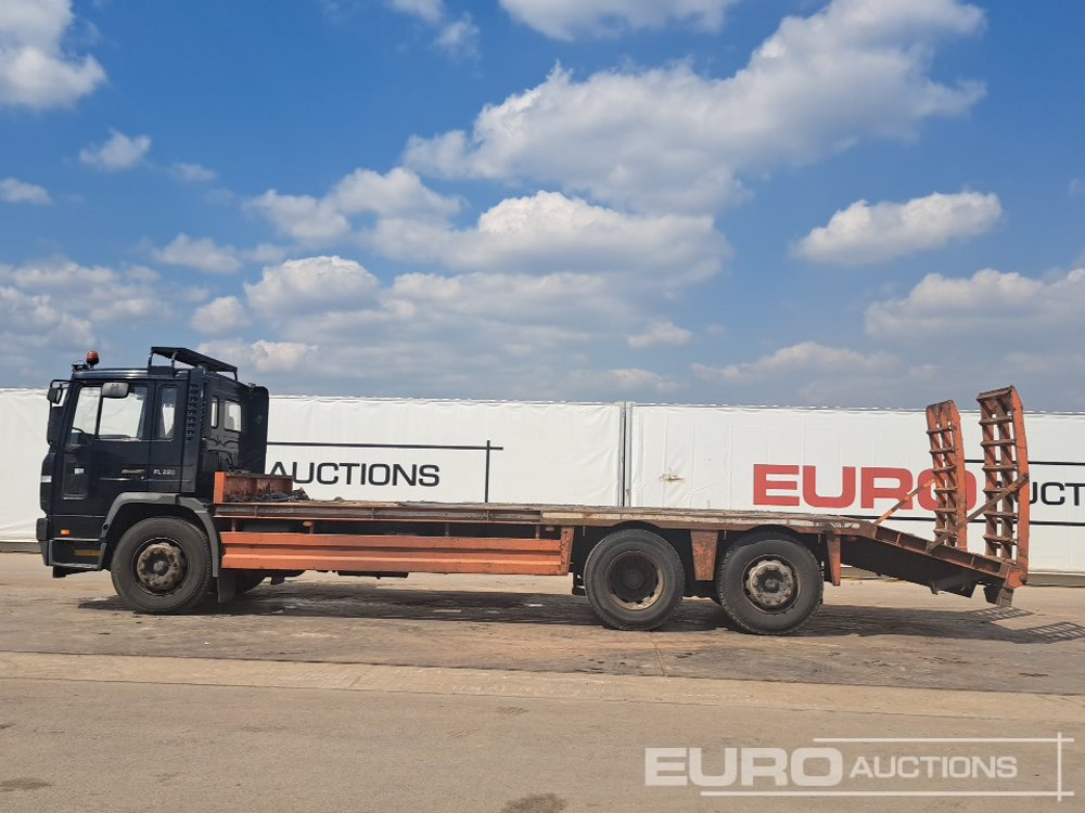 Volvo FL220 - Camión caja abierta: foto 2 Volvo FL220 - Camión caja abierta: foto 2