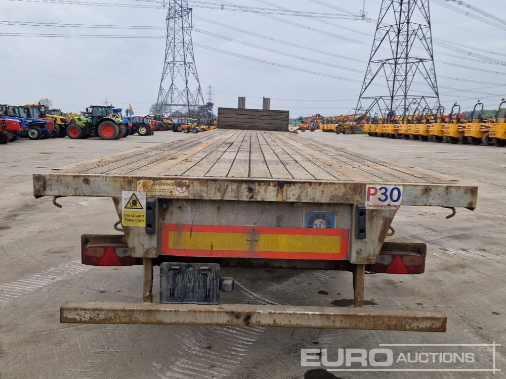 Wilson Tri Axle Flatbed Trailer - Semirremolque plataforma/ Caja abierta: foto 4 Wilson Tri Axle Flatbed Trailer - Semirremolque plataforma/ Caja abierta: foto 4