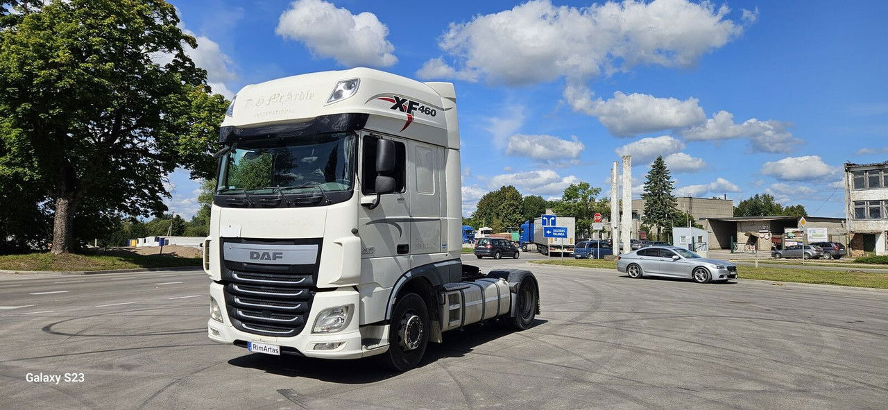 DAF XF 105.460 - Cabeza tractora: foto 1 DAF XF 105.460 - Cabeza tractora: foto 1