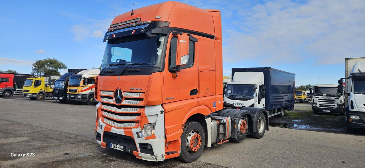 Mercedes-Benz Actros 2548 - Cabeza tractora: foto 1 Mercedes-Benz Actros 2548 - Cabeza tractora: foto 1