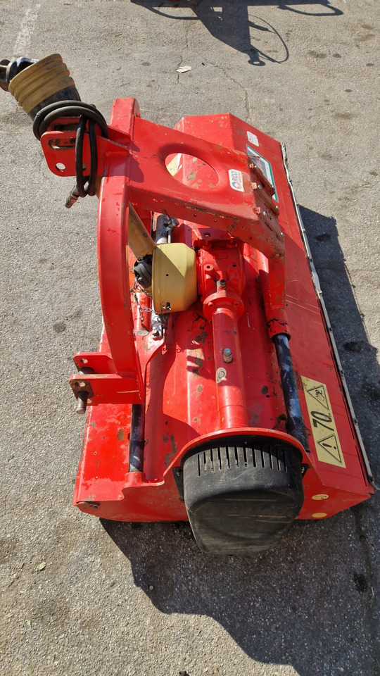 Trincia posteriore usata Dragone VL200 - Desbrozadora de martillos: foto 5 Trincia posteriore usata Dragone VL200 - Desbrozadora de martillos: foto 5