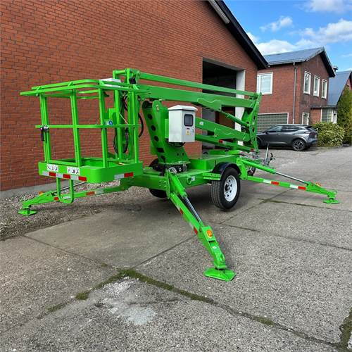 ABC Saga First Lift Platform TBL-12A - Plataforma elevadora remolcable: foto 3 ABC Saga First Lift Platform TBL-12A - Plataforma elevadora remolcable: foto 3