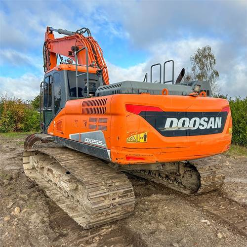 Doosan DX255 LC - Excavadora de cadenas: foto 4 Doosan DX255 LC - Excavadora de cadenas: foto 4