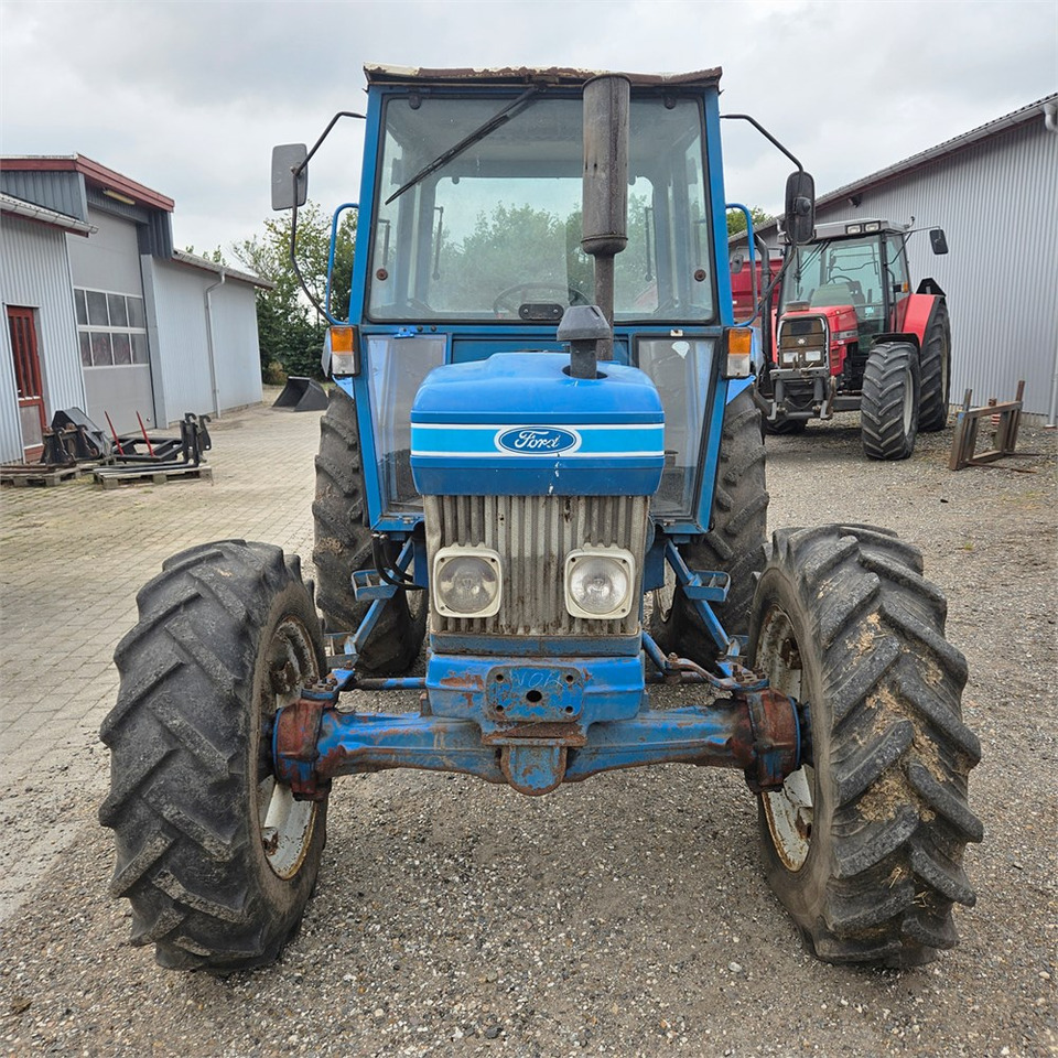 Ford 4610 - Tractor: foto 3 Ford 4610 - Tractor: foto 3