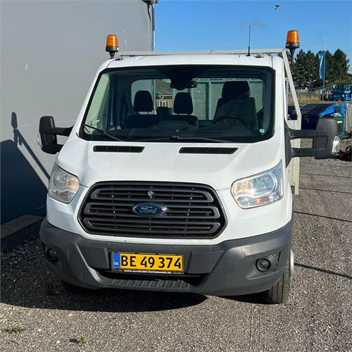 Ford Transit 2.0 Tdci - Camión caja abierta: foto 3 Ford Transit 2.0 Tdci - Camión caja abierta: foto 3