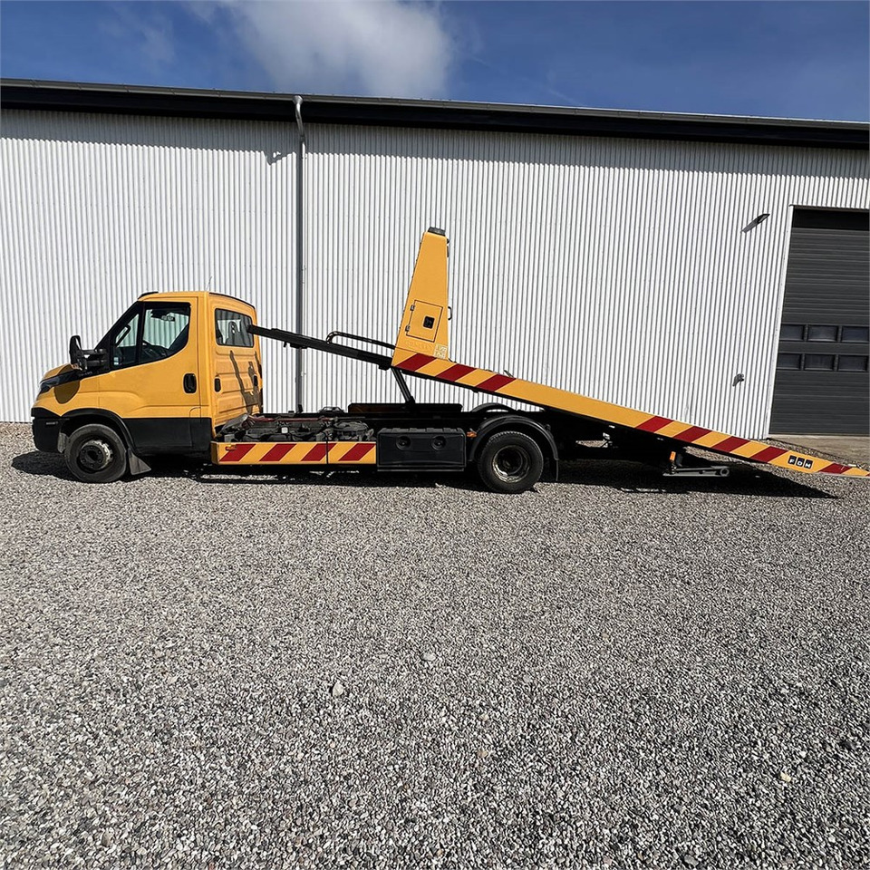 Iveco Daily 70c - Grua de remolque autos: foto 4 Iveco Daily 70c - Grua de remolque autos: foto 4
