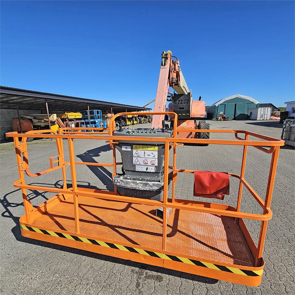 JLG 1250 AJP - Plataforma articulada: foto 3 JLG 1250 AJP - Plataforma articulada: foto 3