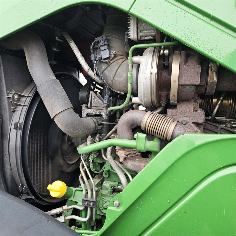 Tractor John Deere 6210 R: foto 26