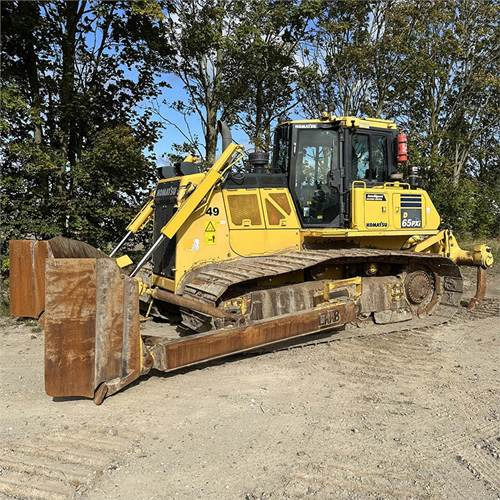 Komatsu D65 PXI-18 - Bulldozer: foto 2 Komatsu D65 PXI-18 - Bulldozer: foto 2