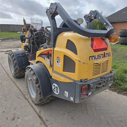 Mustang AL506 - Minicargadora: foto 4 Mustang AL506 - Minicargadora: foto 4