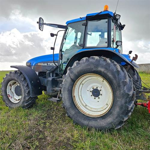New Holland TM165 - Tractor: foto 3 New Holland TM165 - Tractor: foto 3