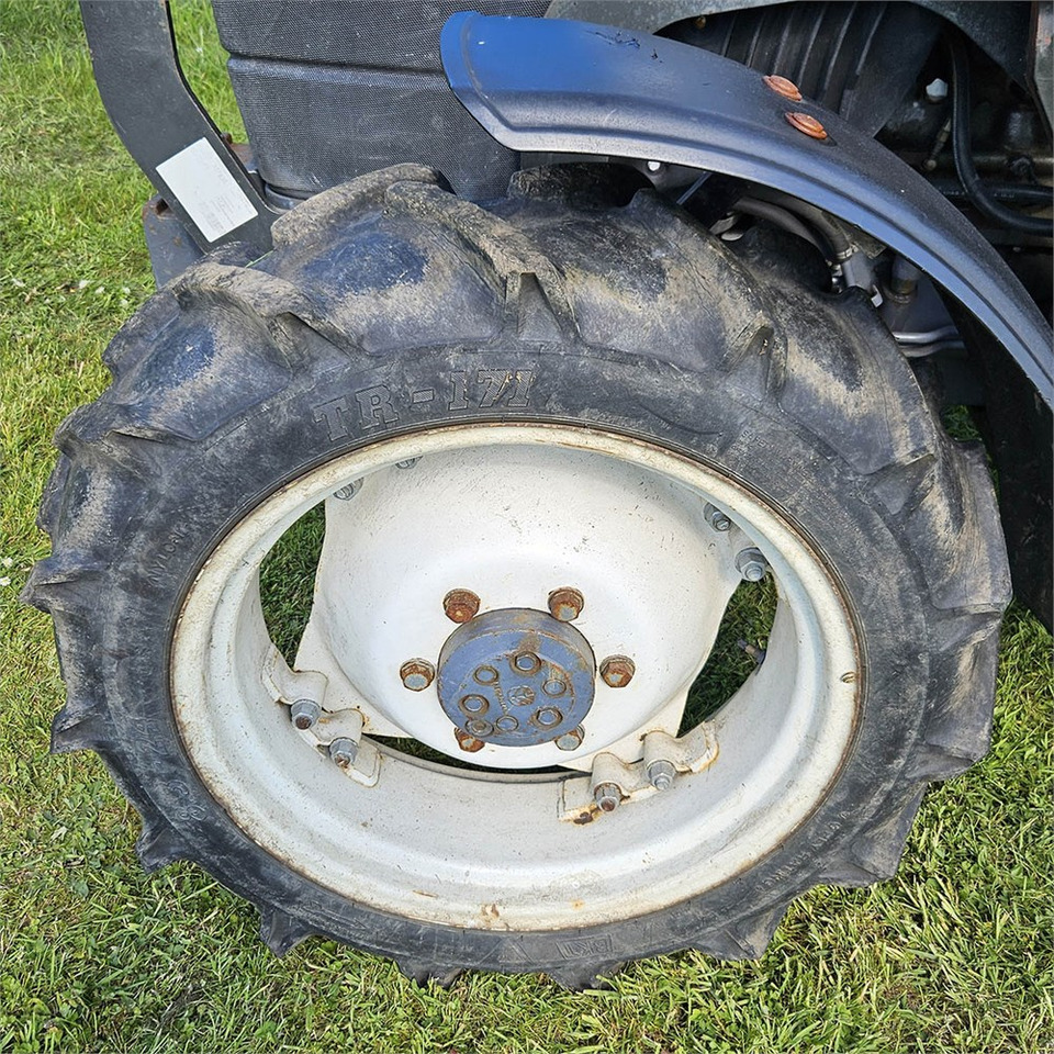 Tractor New Holland TN55D: foto 41