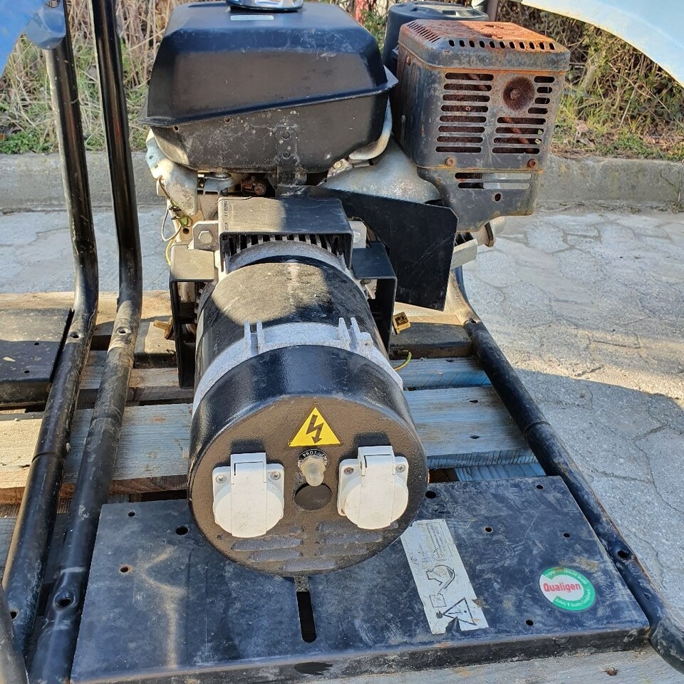 Leasing de SDMO 4500 SDMO 4500: foto 6