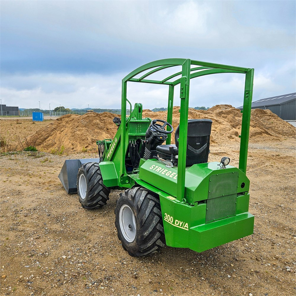 Striegel 300 DYA 37PS - Cargadora de ruedas: foto 5 Striegel 300 DYA 37PS - Cargadora de ruedas: foto 5