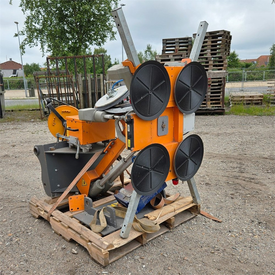 Unknown GL-cc777600 - Manipulador telescópico: foto 1 Unknown GL-cc777600 - Manipulador telescópico: foto 1