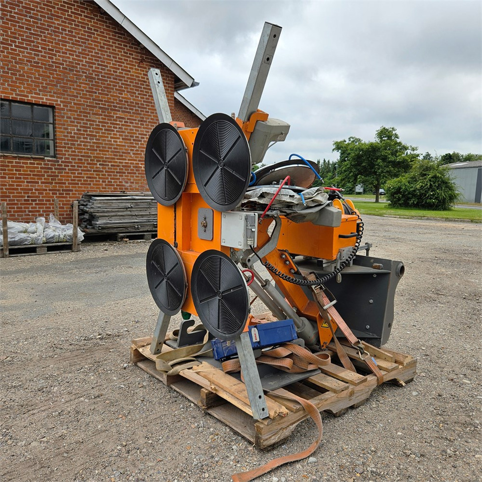 Unknown GL-cc777600 - Manipulador telescópico: foto 3 Unknown GL-cc777600 - Manipulador telescópico: foto 3