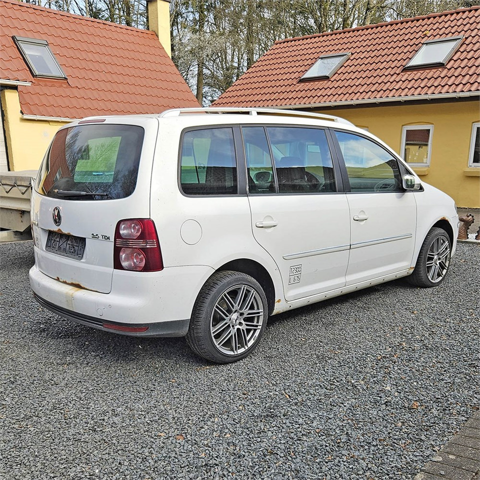 VW Touran Van 2,0 tdi automatisk - Coche: foto 3 VW Touran Van 2,0 tdi automatisk - Coche: foto 3