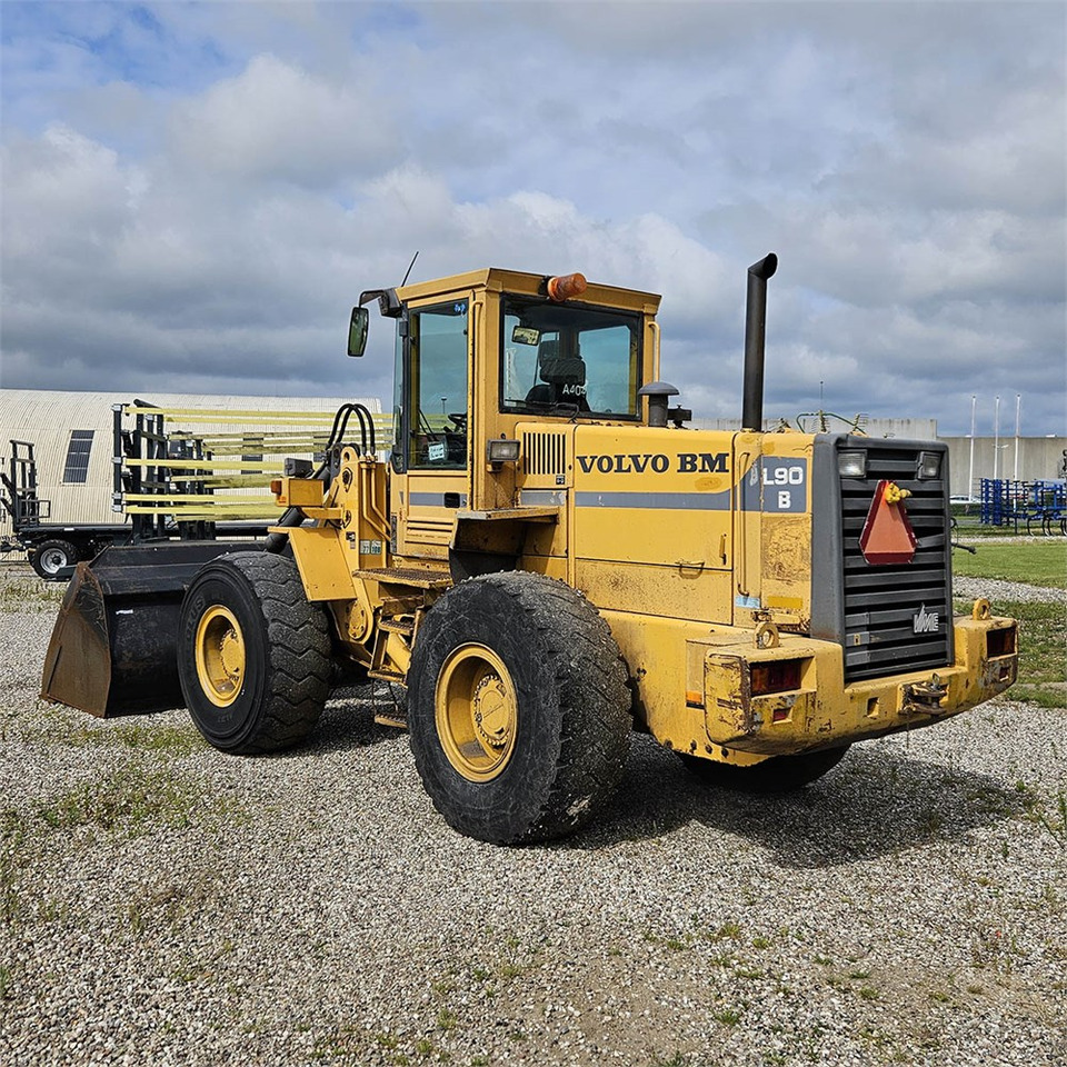 Volvo L90 B - Cargadora de ruedas: foto 3 Volvo L90 B - Cargadora de ruedas: foto 3