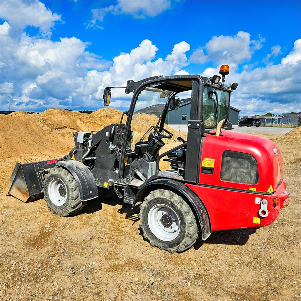 Weidemann 2070 CX - Cargadora de ruedas: foto 1 Weidemann 2070 CX - Cargadora de ruedas: foto 1
