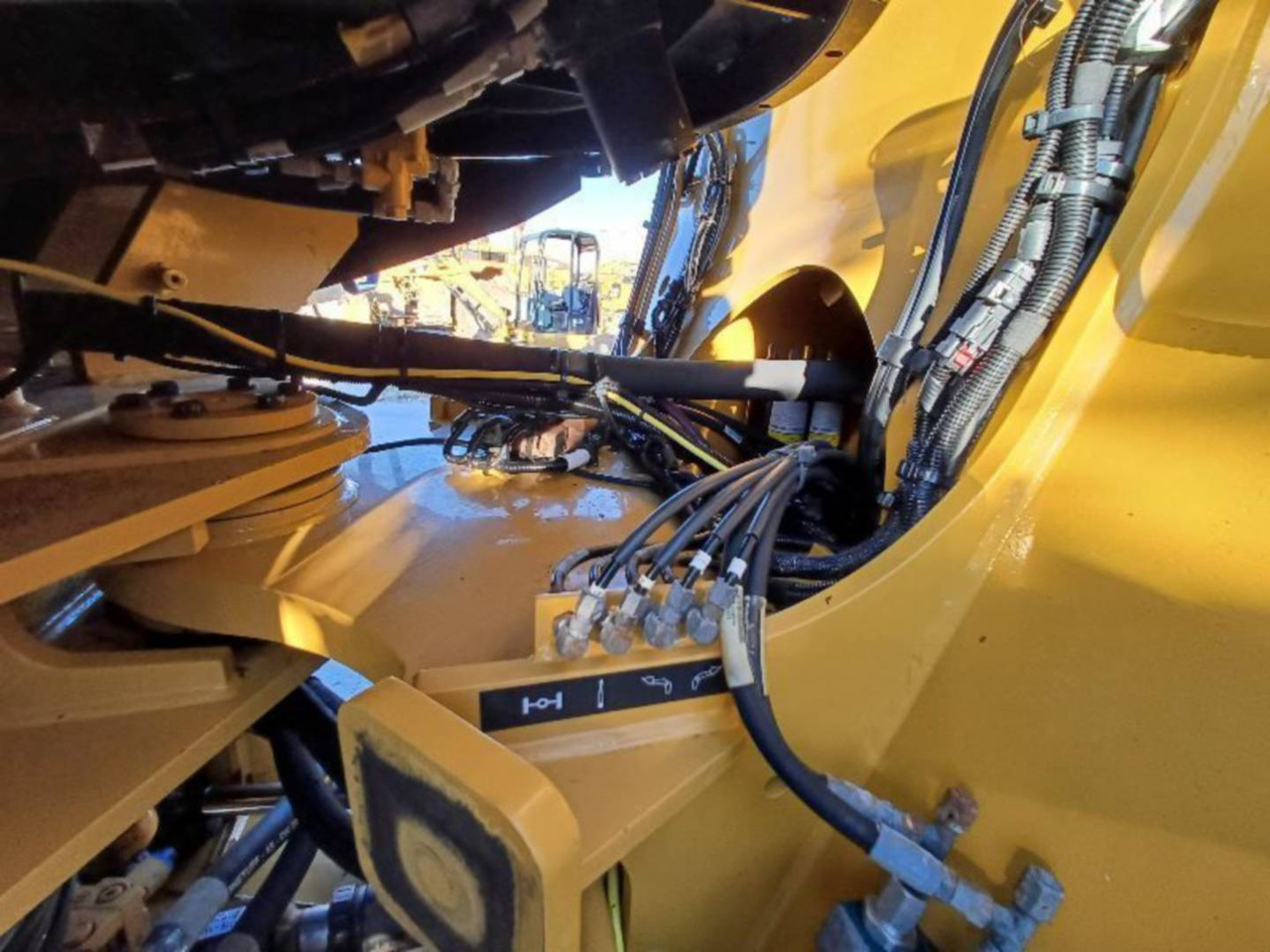 Cargadora de ruedas CAT 938M: foto 15