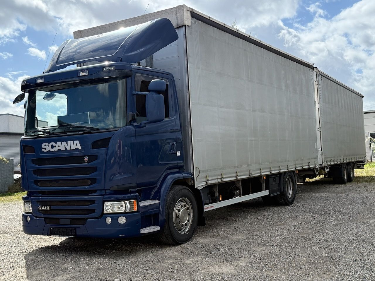 Scania G410 /4x2/ Jumbozug mit durchladbarem Anh. - Camión lona: foto 3 Scania G410 /4x2/ Jumbozug mit durchladbarem Anh. - Camión lona: foto 3