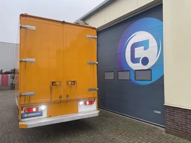 DAF LF 45.160 4x2 Euro 5 EEV - Year 2008 - Mobiele werkplaats - Bakwagen - Closed box - Km 268.123 - Camión caja cerrada: foto 5 DAF LF 45.160 4x2 Euro 5 EEV - Year 2008 - Mobiele werkplaats - Bakwagen - Closed box - Km 268.123 - Camión caja cerrada: foto 5