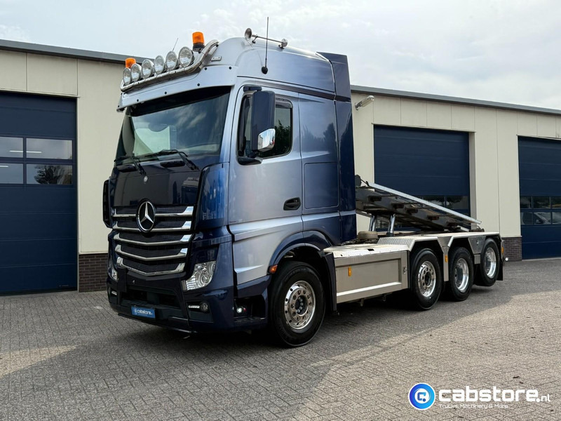 Mercedes-Benz ACTROS 3663 Euro 6 - 8x2 - RETARDER - Bouwjaar 09-2017 - 30 Ton's Container Kabelsysteem - Km 476.892 - Good condition - Camión con equipo de cable: foto 2 Mercedes-Benz ACTROS 3663 Euro 6 - 8x2 - RETARDER - Bouwjaar 09-2017 - 30 Ton's Container Kabelsysteem - Km 476.892 - Good condition - Camión con equipo de cable: foto 2