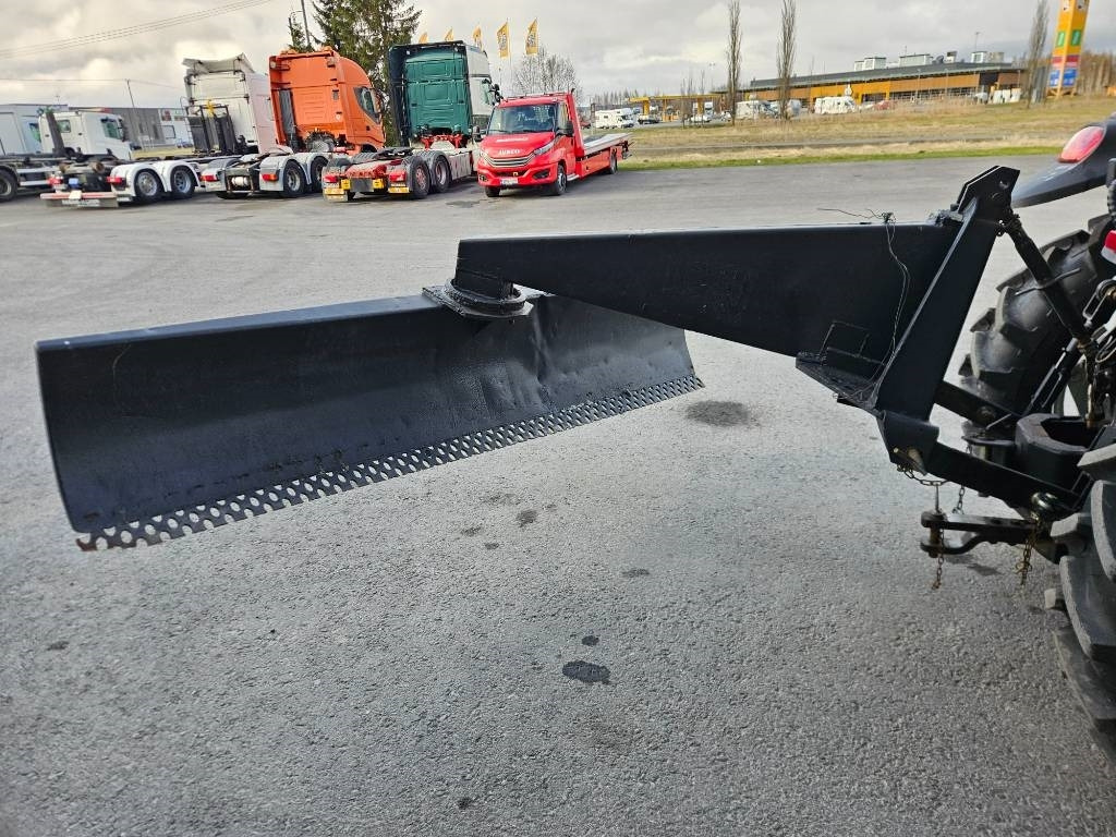 Arbos 3055,Vain 100h, Etukormaaja, takalana - Tractor: foto 5 Arbos 3055,Vain 100h, Etukormaaja, takalana - Tractor: foto 5