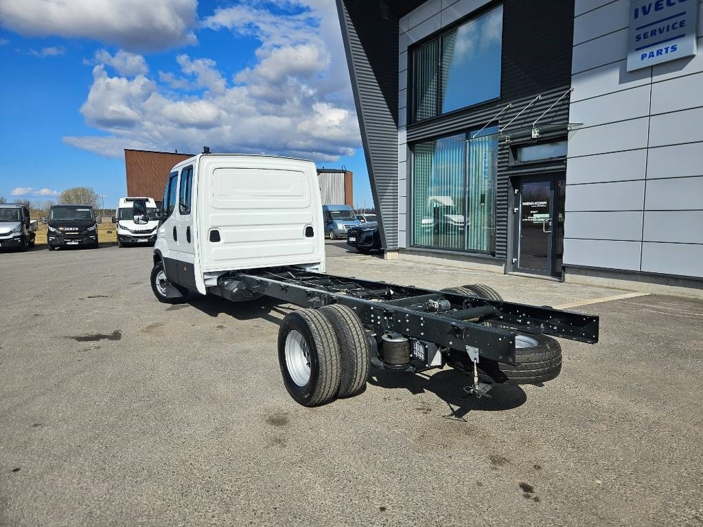 Iveco Daily 72C18A8 D Airpro 2+4 - Furgoneta: foto 4 Iveco Daily 72C18A8 D Airpro 2+4 - Furgoneta: foto 4