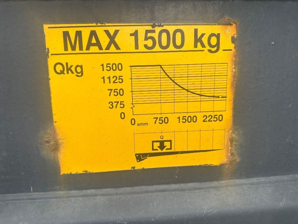 Camión caja cerrada Iveco Eurocargo 100 E22: foto 6