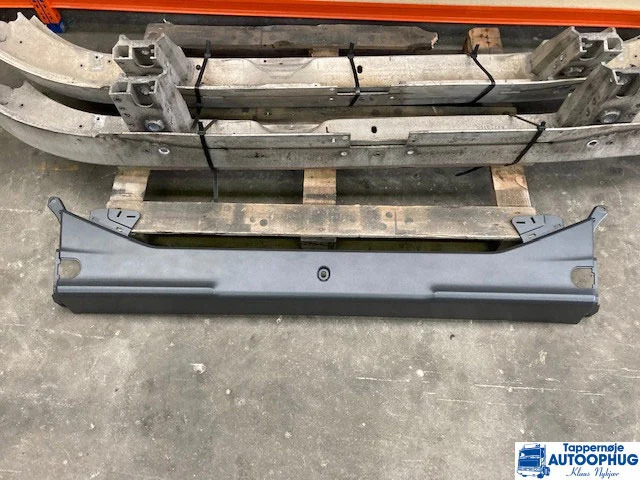 Scania N.G.S Kofanger - Carrocería y exterior para Camión: foto 4 Scania N.G.S Kofanger - Carrocería y exterior para Camión: foto 4