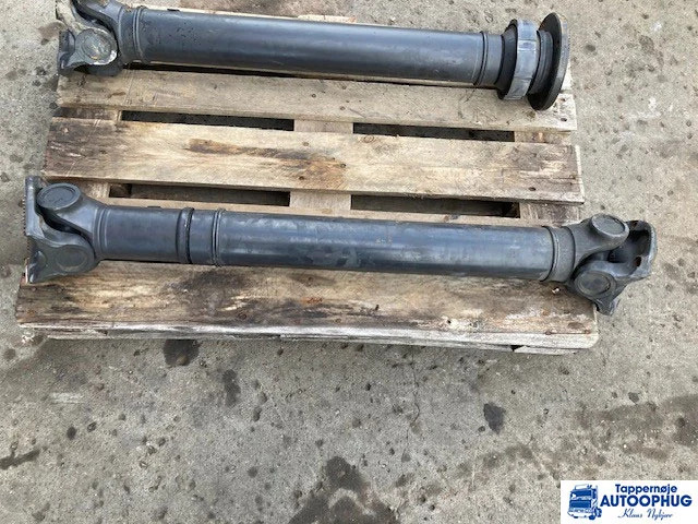 Scania Propeller shaft – Scania P502 - Eje y piezas para Camión: foto 1 Scania Propeller shaft – Scania P502 - Eje y piezas para Camión: foto 1