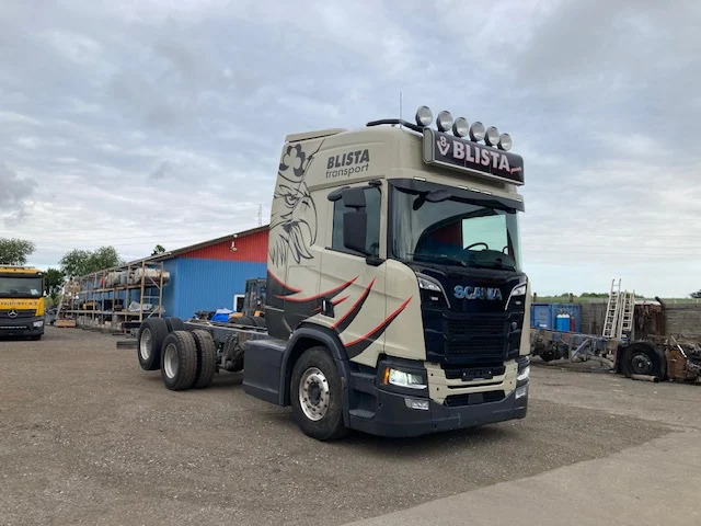 Scania R650 6X2 Retarder - Camión chasis: foto 2 Scania R650 6X2 Retarder - Camión chasis: foto 2