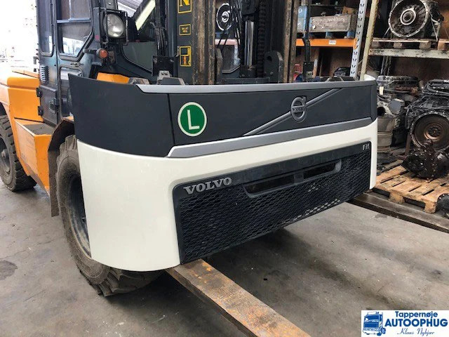 Volvo FH4 Komplet front OEM 82360122 / 821547773 - Carrocería y exterior para Camión: foto 1 Volvo FH4 Komplet front OEM 82360122 / 821547773 - Carrocería y exterior para Camión: foto 1