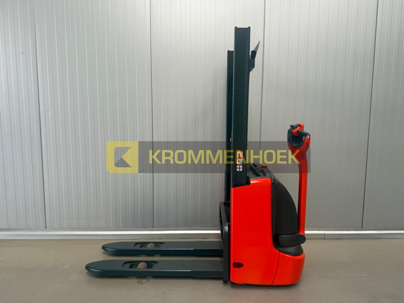 Linde L 10 - Apilador: foto 2 Linde L 10 - Apilador: foto 2