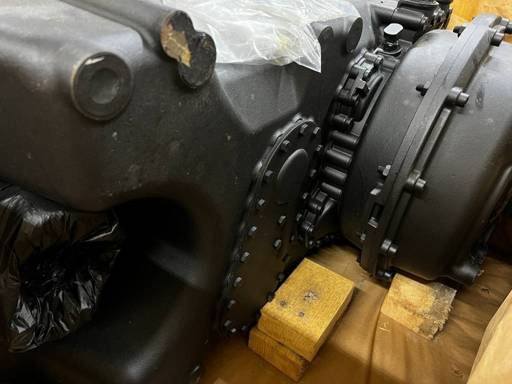 CNH Powershift - CNH / ZF - 4WG210 ZF - Caja de cambios para Maquinaria agrícola: foto 5 CNH Powershift - CNH / ZF - 4WG210 ZF - Caja de cambios para Maquinaria agrícola: foto 5